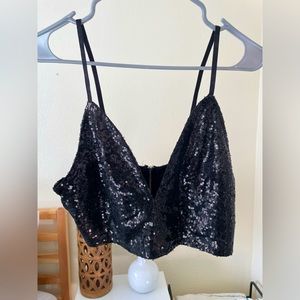 Beautiful top with glitter clutch in black with back silver sipper NEW WITH TAG